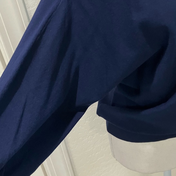 Milly Off the shoulder sweater. - Picture 8 of 8